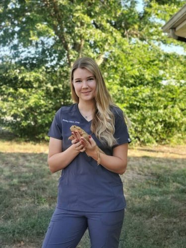 Dr. Shelby Hilton, DVM